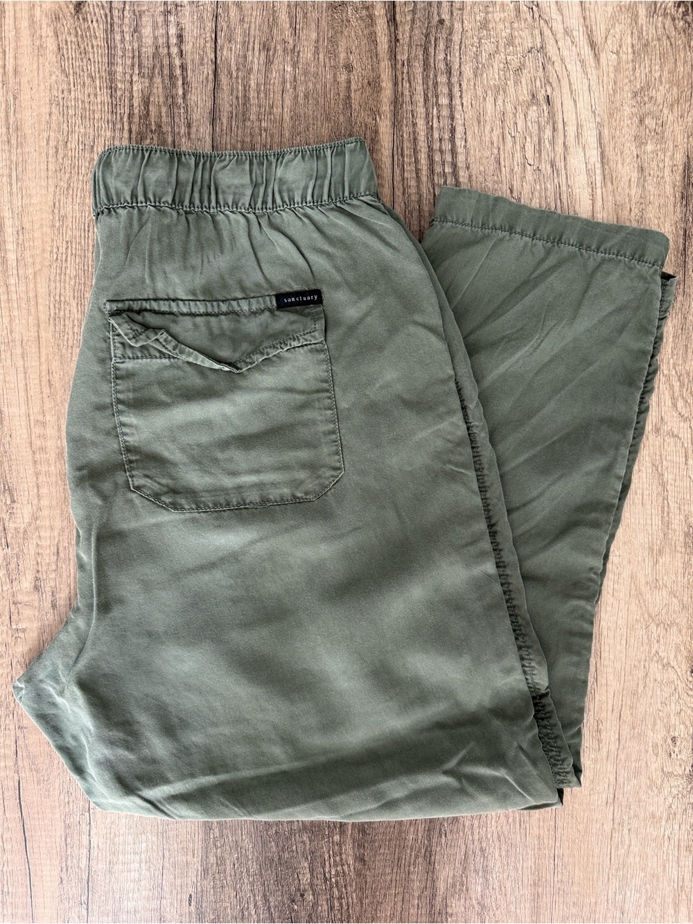 Sanctuary Women's Go Easy Pull-on Pants in Pine Green - Picture 4 of 7